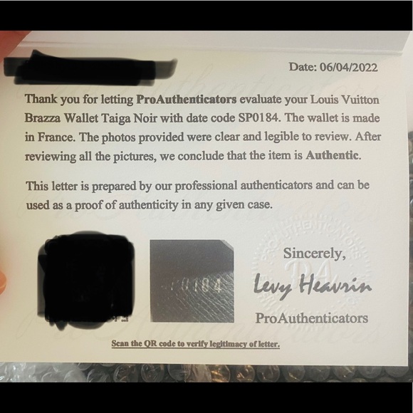 ⭐️SOLD⭐️ EUC Louis Vuitton Brazza Black Taiga - Picture 3 of 15